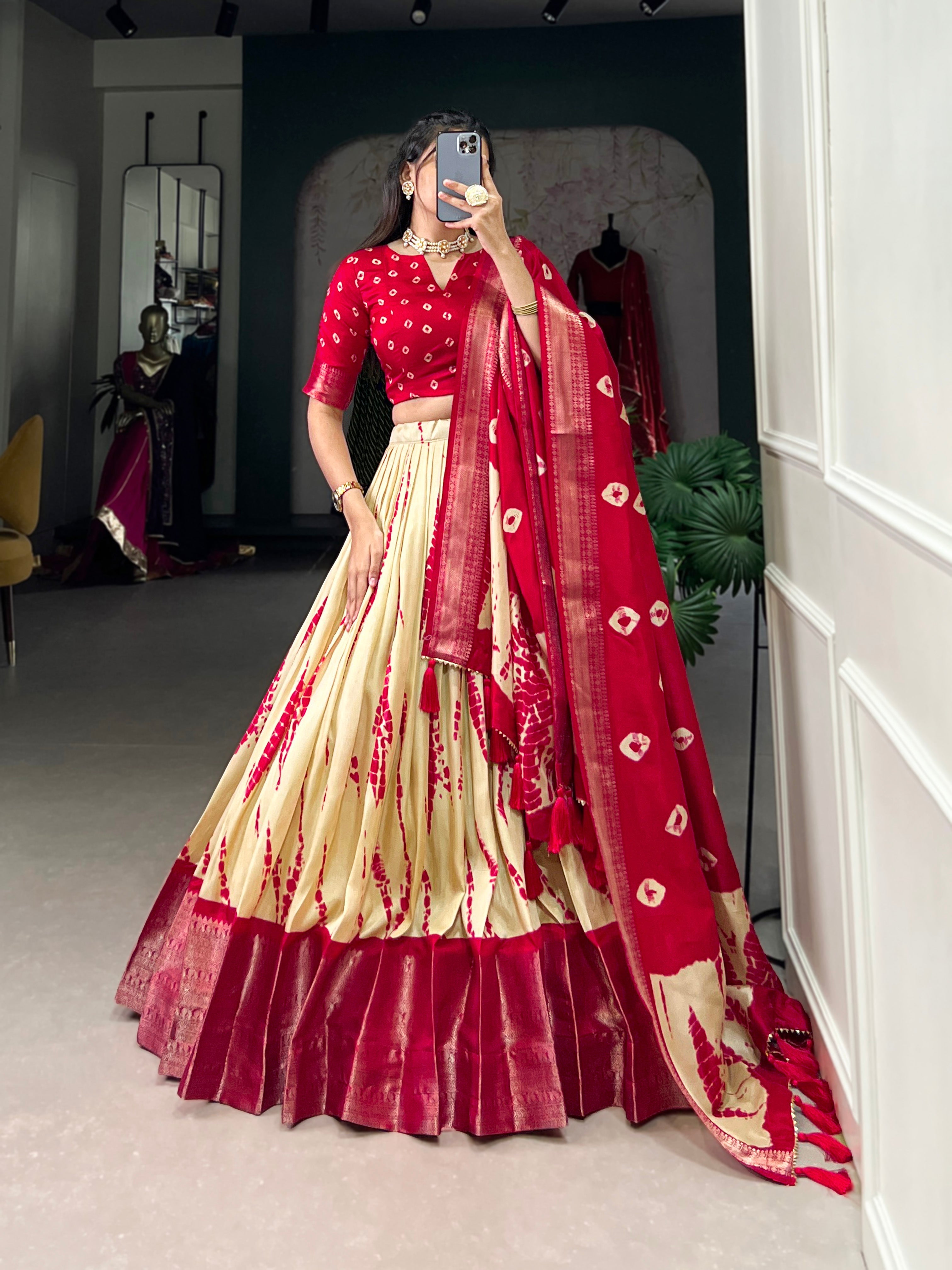 Heer Hues Lehenga