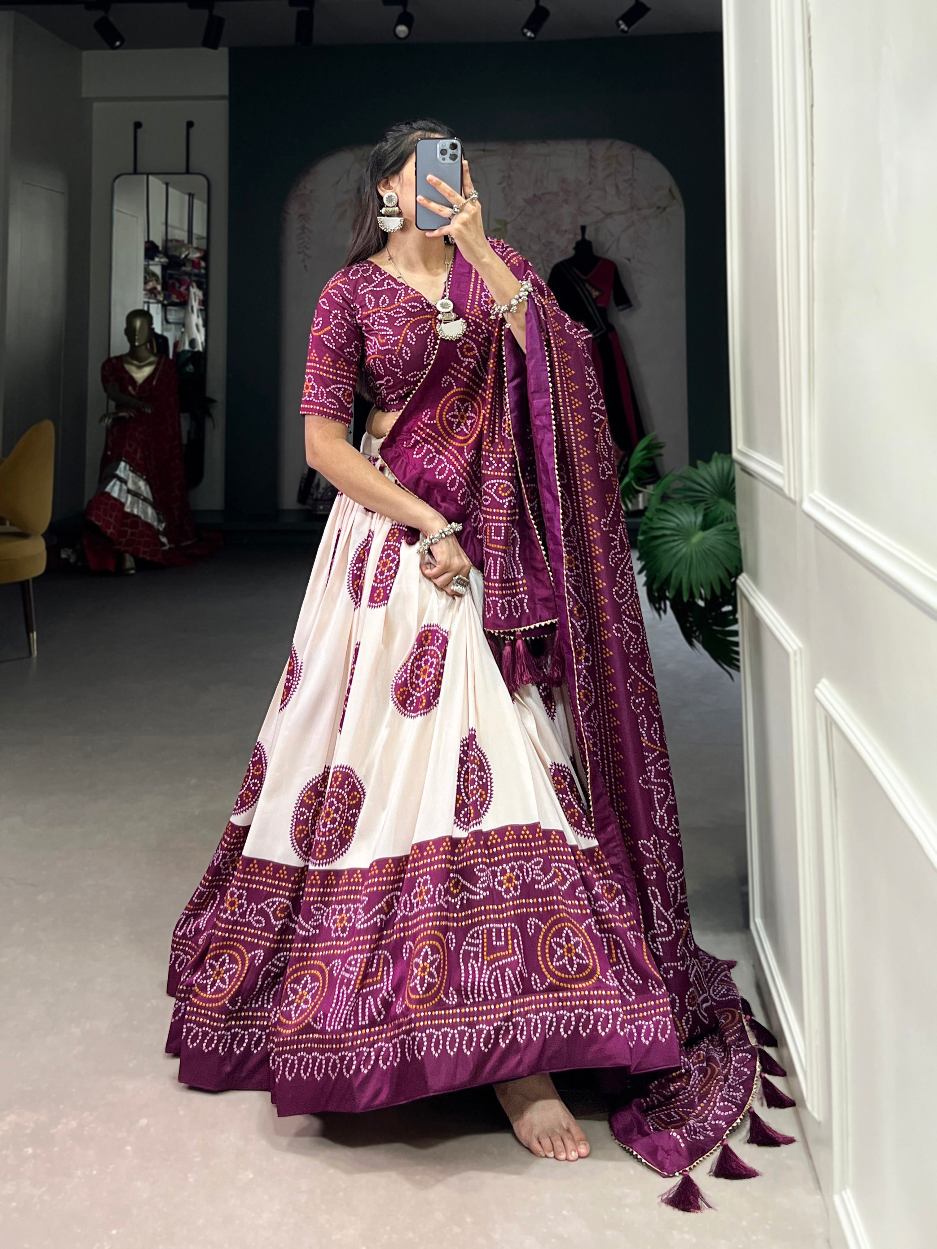 Aarohi Aura Lehenga