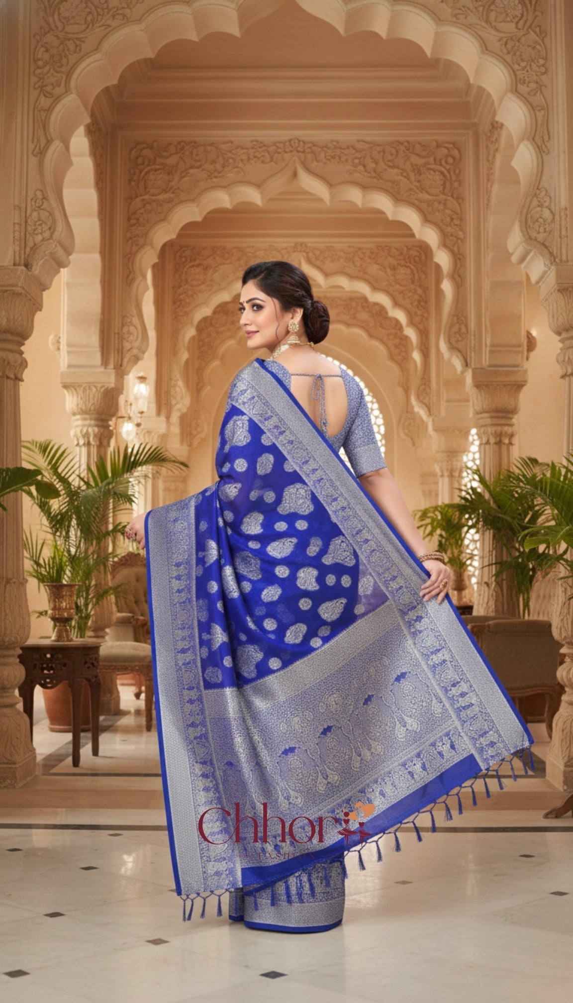 The Dulhan Parevadi Saree: Mesmerizing Blue for Parties