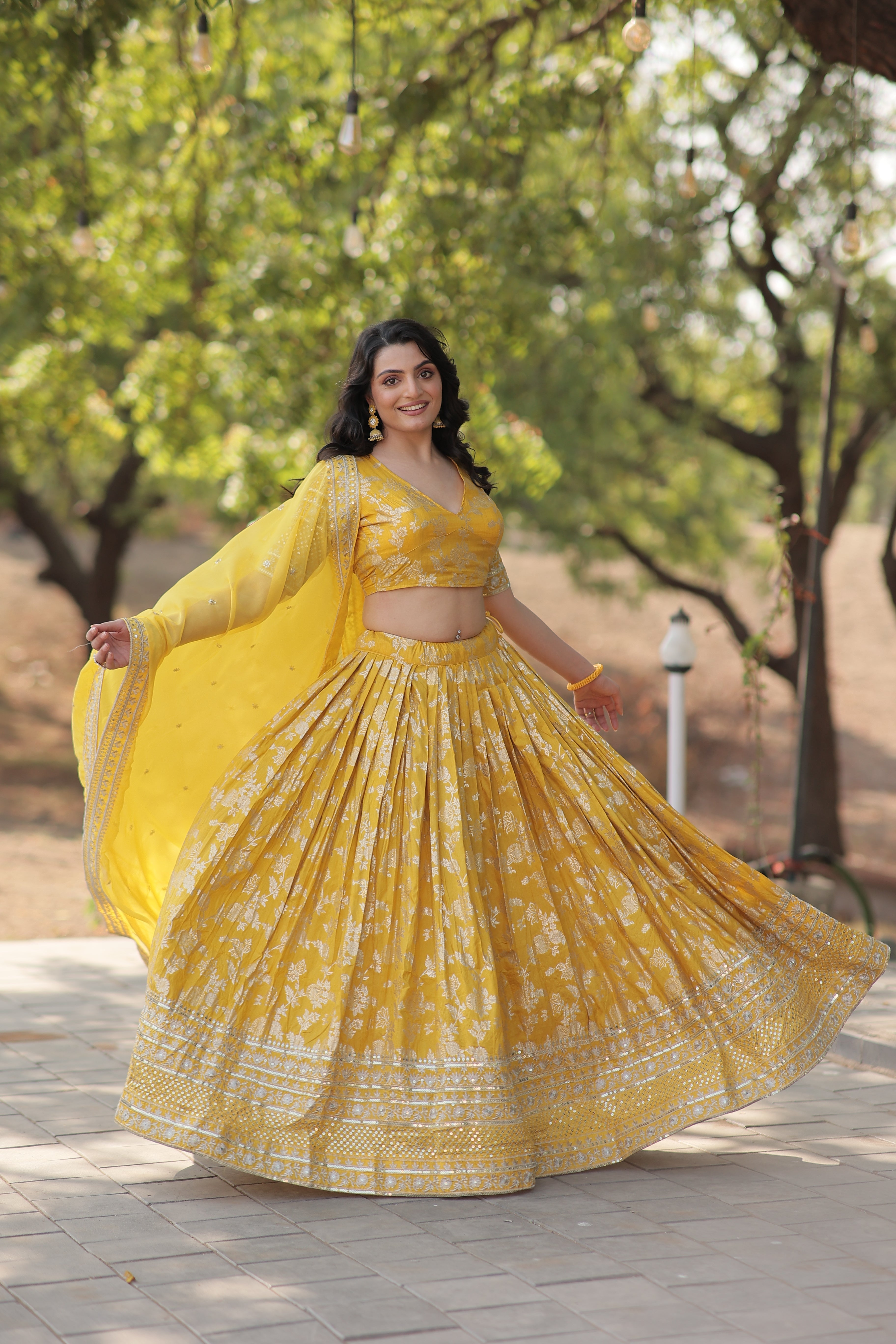 Glamorix Jacquard Lehenga Choli