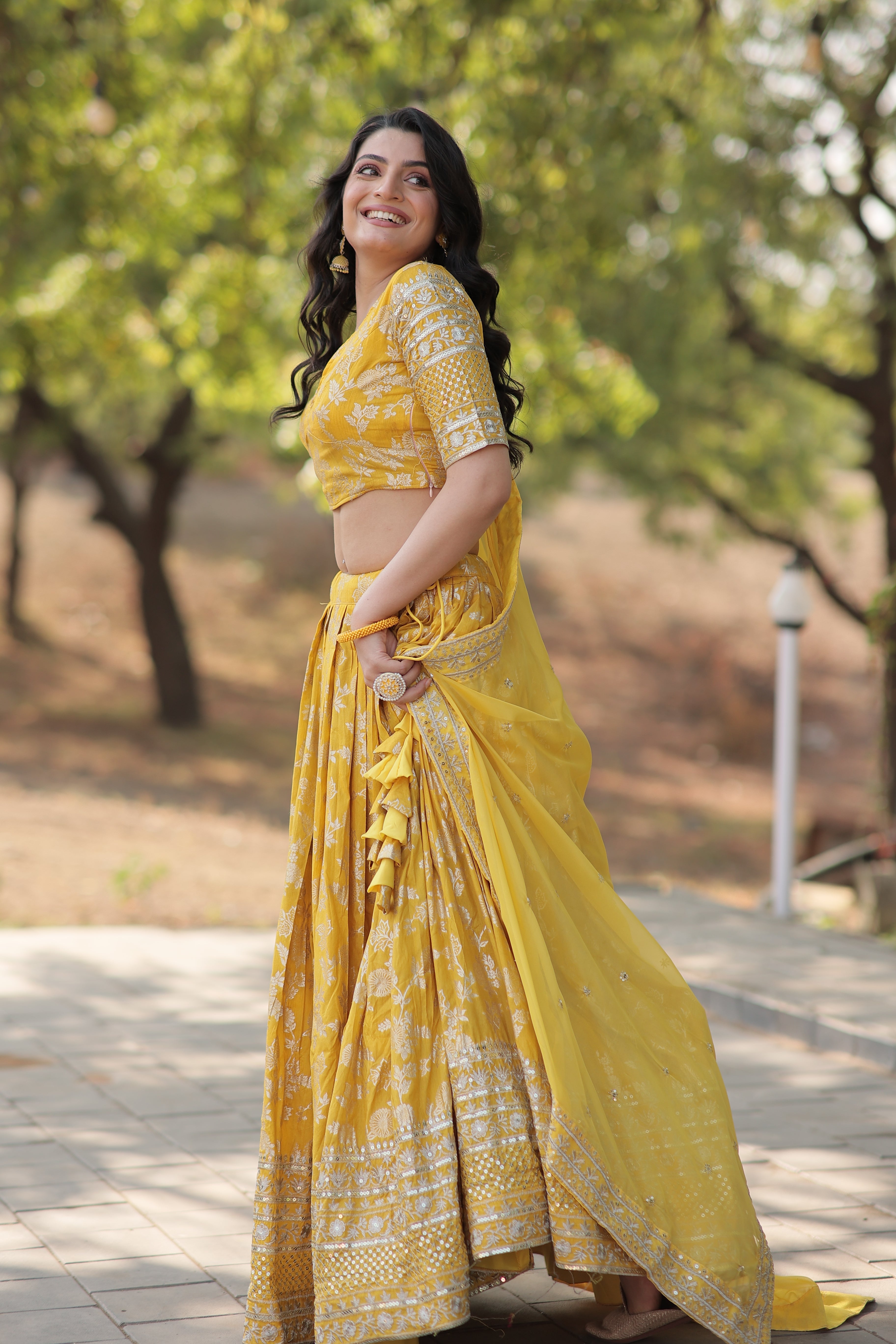 Glamorix Jacquard Lehenga Choli