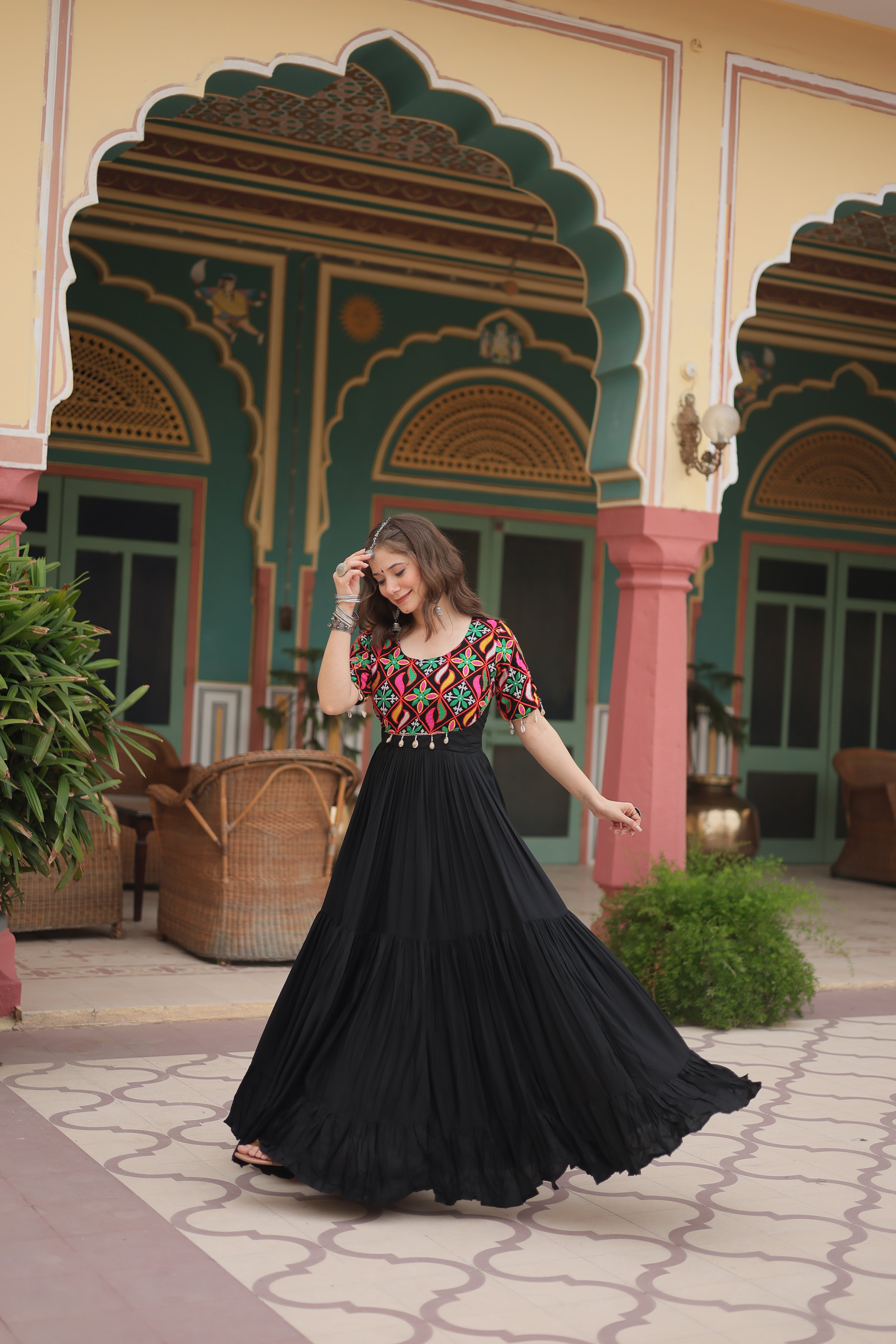 Utsara Black Gown Set