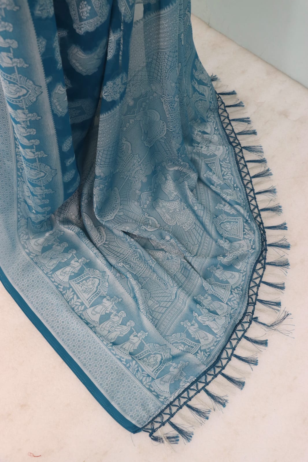 The Ananya Saree: Fox Georgette Rich Pallu Saree (Zari Woven)